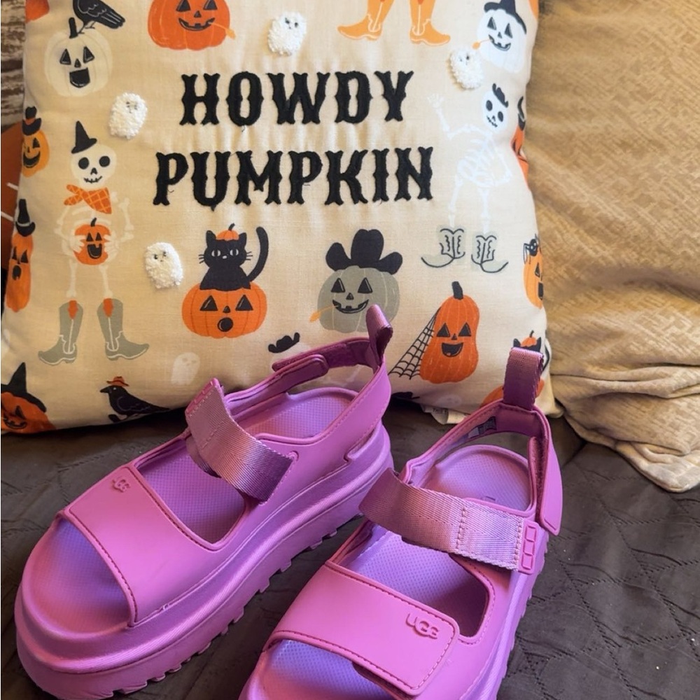 UGG Kids Vibrant Purple Sandals